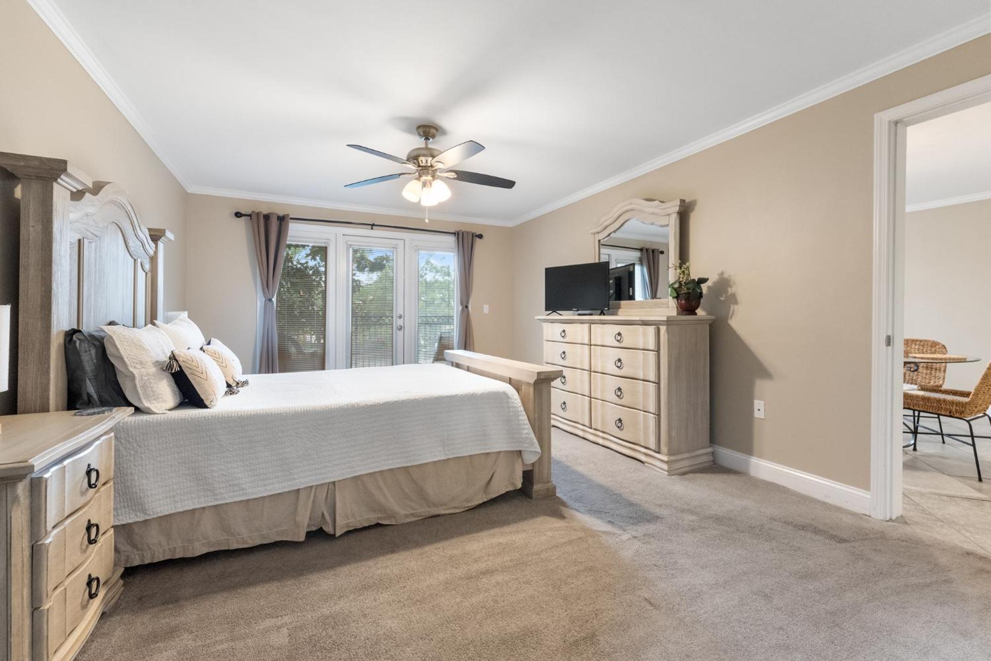 Fun 2 Bed/2 Bath Condo With Pool On Biloxi Beach Kültér fotó