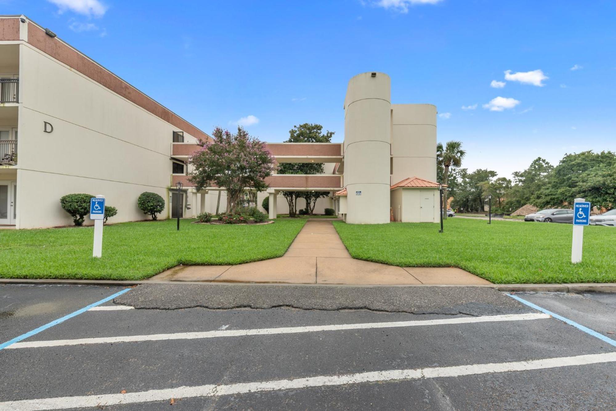 Fun 2 Bed/2 Bath Condo With Pool On Biloxi Beach Kültér fotó