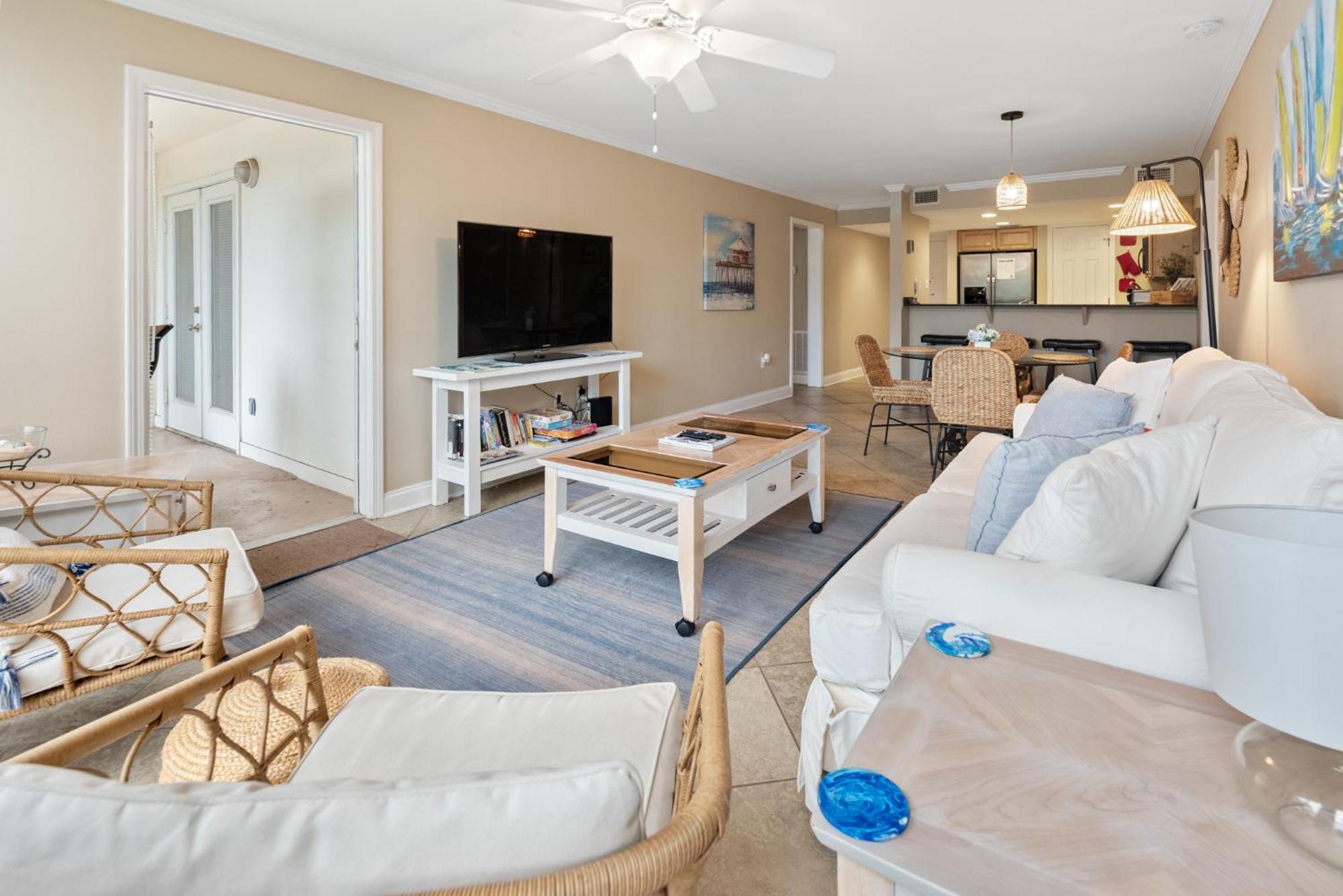 Fun 2 Bed/2 Bath Condo With Pool On Biloxi Beach Kültér fotó