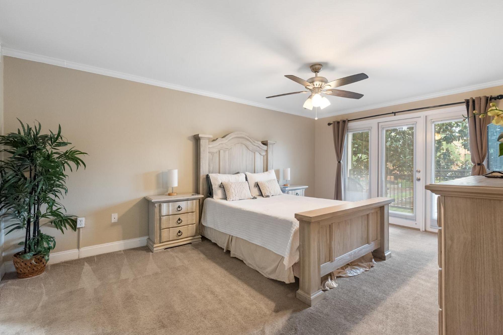 Fun 2 Bed/2 Bath Condo With Pool On Biloxi Beach Kültér fotó
