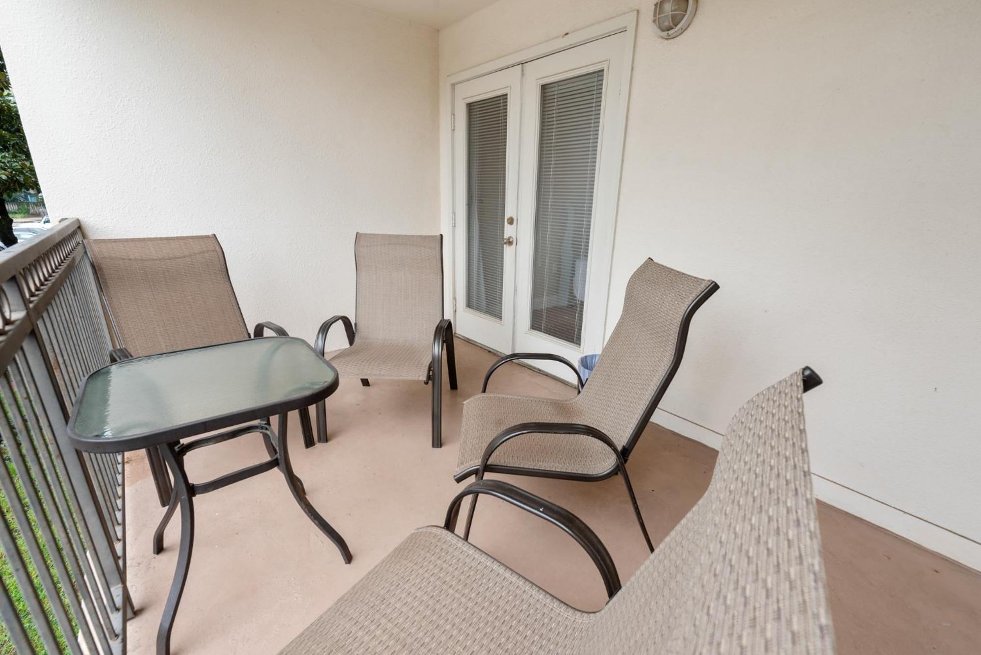 Fun 2 Bed/2 Bath Condo With Pool On Biloxi Beach Kültér fotó